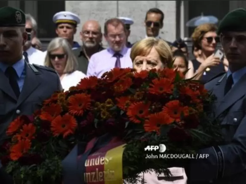 Alemania Angela Merkel soldados Hitler