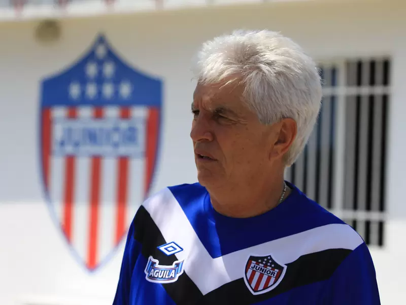 Junior, Julio Comesaña