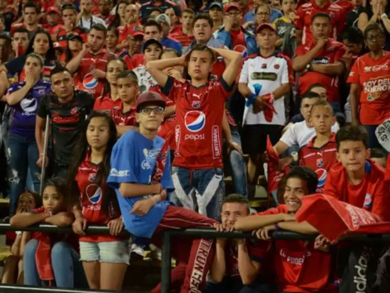 Hinchas Medellín