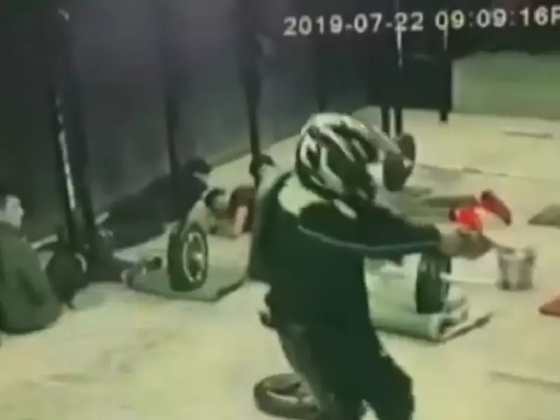 Robo en gimnasio