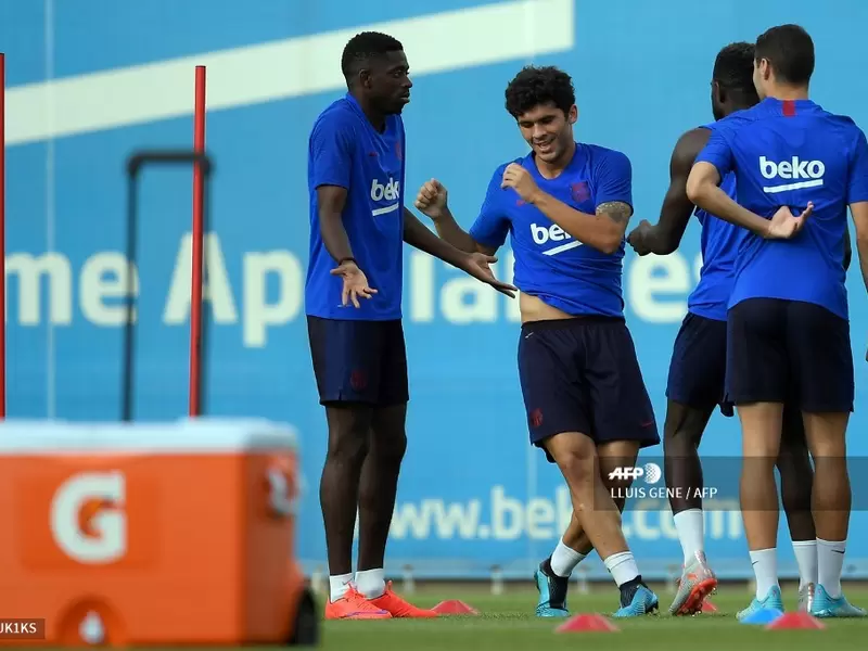 Démbele en un entrenamiento con el FC Barcelona Démbele en un entrenamiento con el FC Barcelona