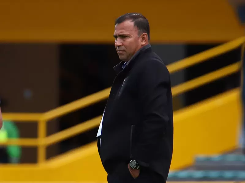 Hárold Rivera, técnico de Santa Fe