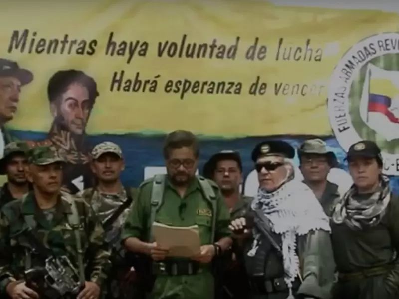 Así anunciaron Iván Márquez y Jesús Santrich la conformación de una nueva guerrilla.