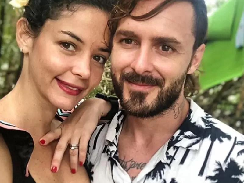 El deportista utilizó una graciosa imagen para burlarse del cambio de look de su esposa.
