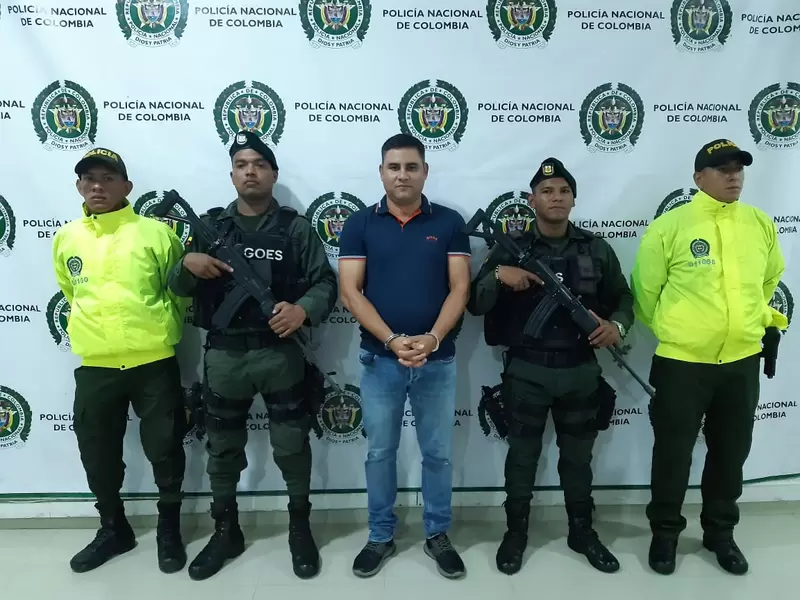 La captura se llevó a cabo en un centro comercial.
