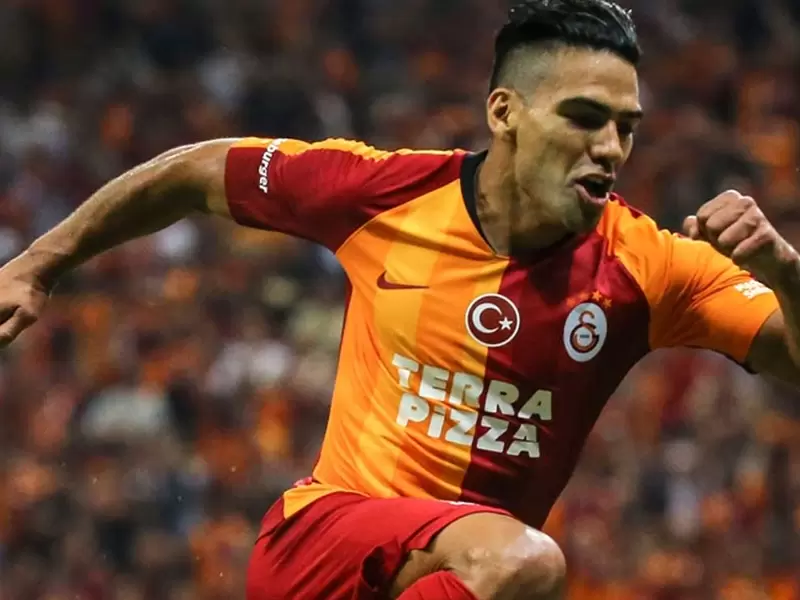 Debut de Falcao con el Galatasaray