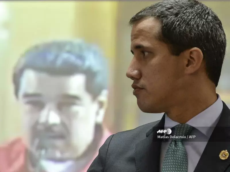 Juan Guaidó y Nicolás Maduro