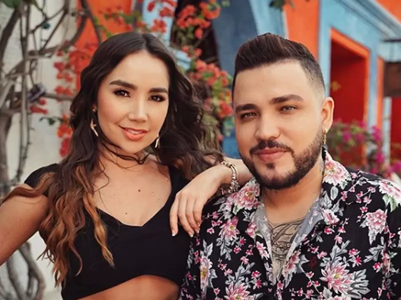 Paola Jara - Jessi Uribe
