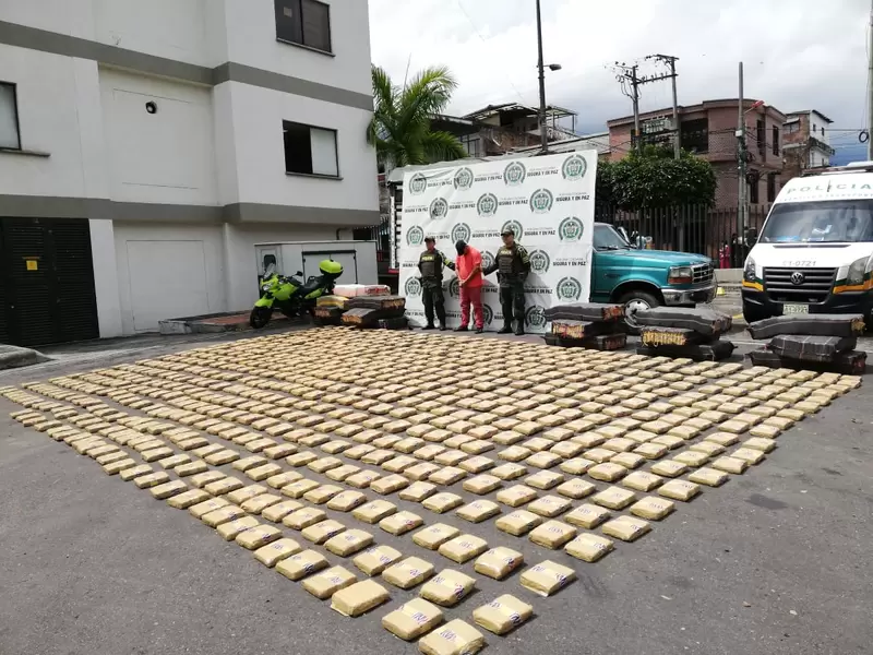 Incautación de marihuana en vía Cajamarca - Ibagué