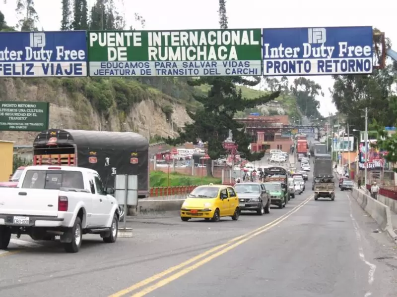 Después de 7 días se abrió el puente internacional de Runichaca