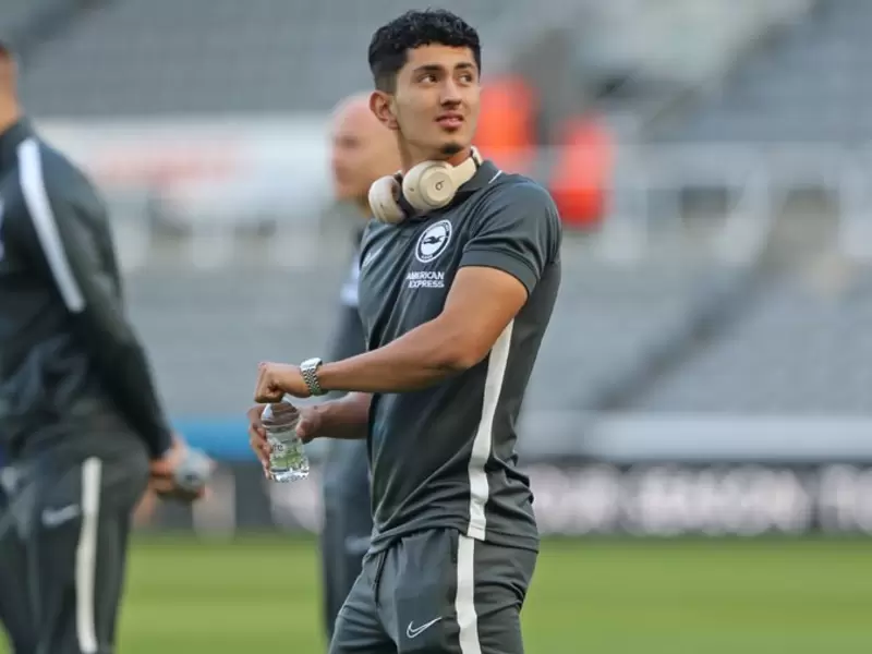 Steven Alzate, jugador de origen colombiano.