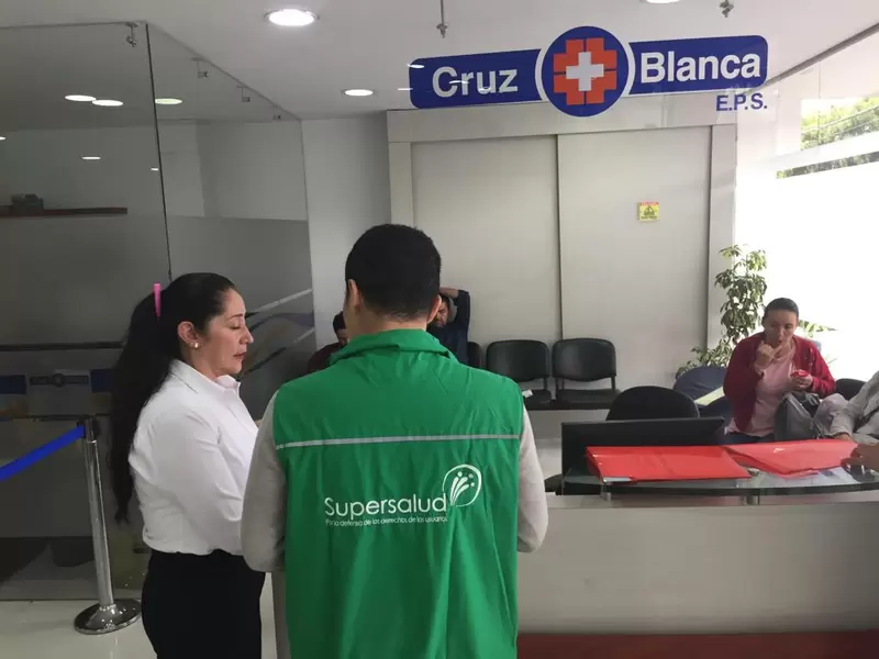 Supersalud toma posesión de la EPS Cruz Blanca.