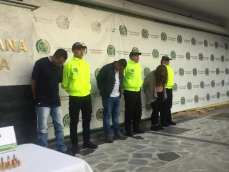 Capturan a presuntos responsables de asesinato de policía en Bogotá