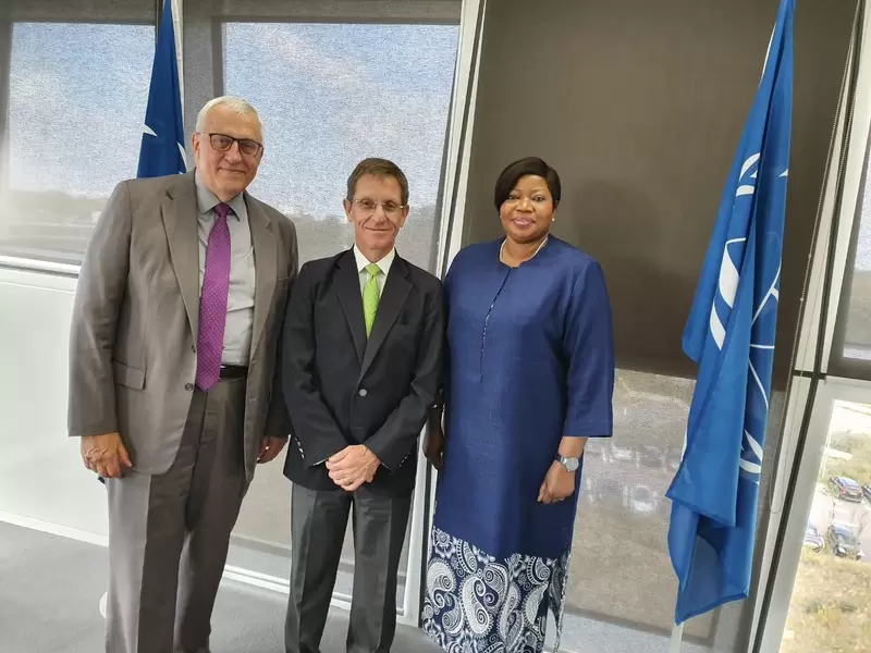 Consejero presidencial Emilio Archila y Fatou Bensouda, Fiscal de la CPI