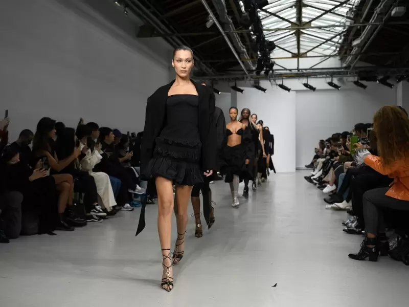 Bella Hadid, modelo estadounidense Bella Hadid, modelo estadounidense