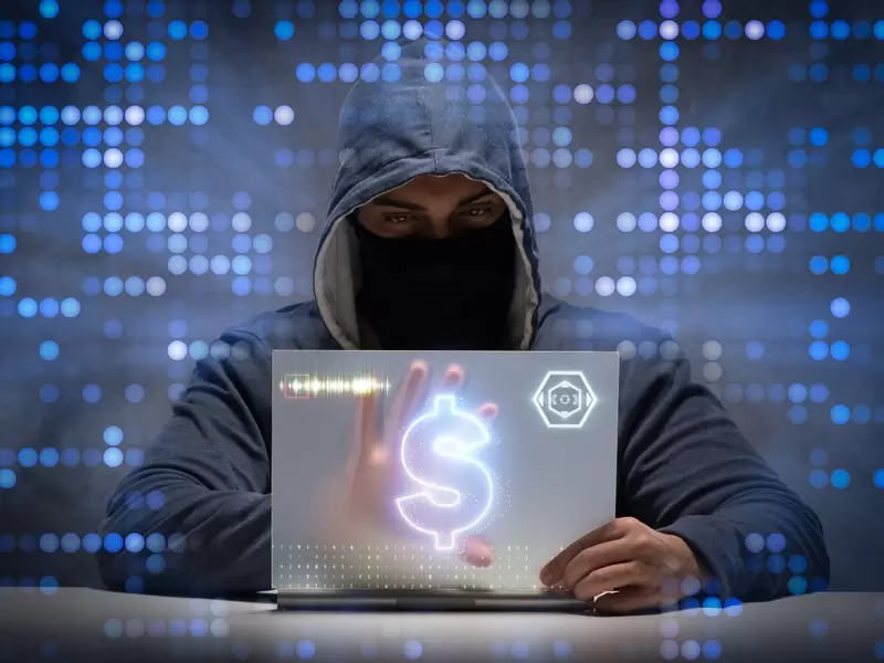 Estafas, robo de cuentas Estafas, robo de cuentas