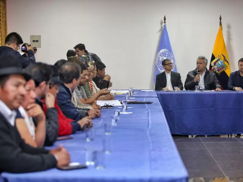 Indígenas de Ecuador con Lenín Moreno Indígenas de Ecuador con Lenín Moreno