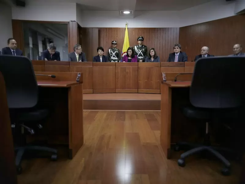 Corte Constitucional