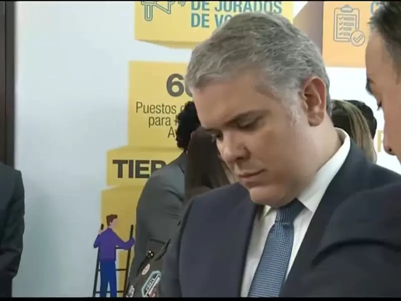 Presidente Iván Duque se reúne con autoridades electorales