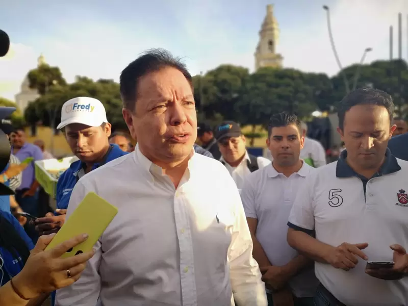 Cuestionan la candidatura al cargo de contralor de Santander, por parte de Fredy Anaya.