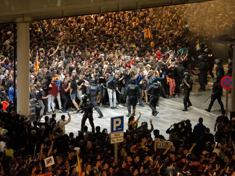 Protestas en el aeropuerto de Barcelona, 14 de octubre de 2019