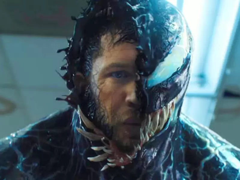 Tom Hardy como Venom Tom Hardy como Venom