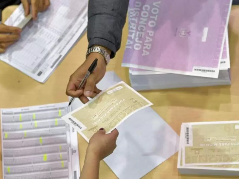 La puja, Guillermo Ignacio Alvira Acosta por La U con 3.658 votos y Carlos Enrique Murillo Lugo por el Partido Liberal con 3.519