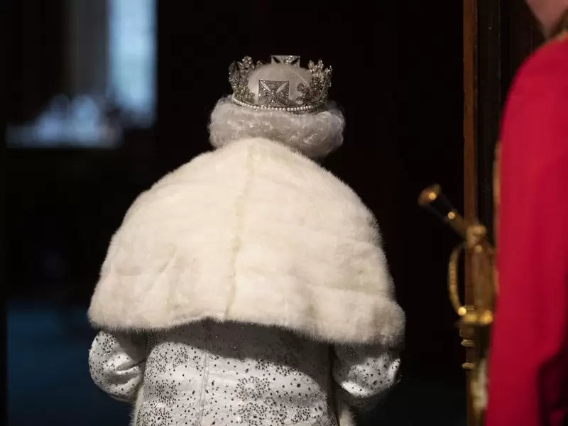 Reina Isabel II