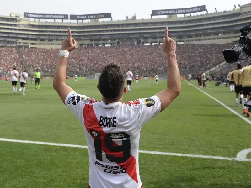 Rafael Santos Borré, delantero colombiano de River Plate