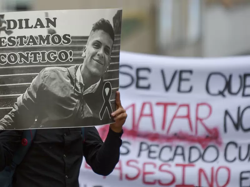 Homenaje al joven Dilan Cruz, muerto en Bogotá