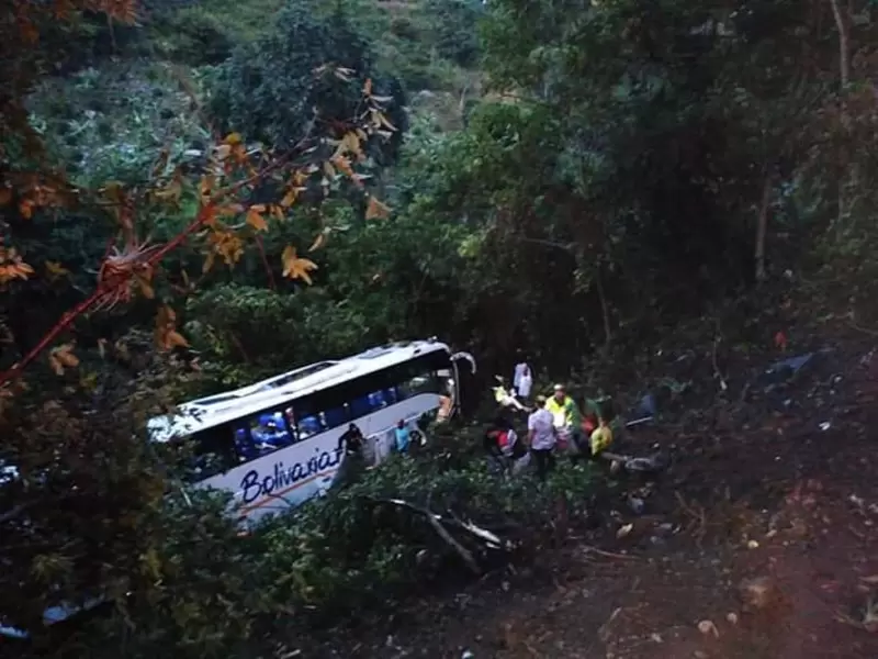 Bus accidentado en la vía Cúcuta-Pamplona