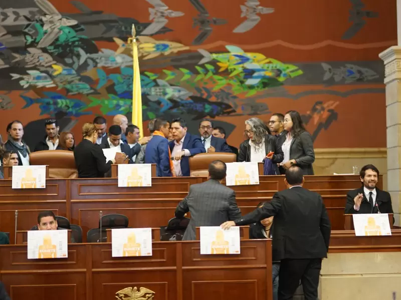 Plenaria de la Cámara de Representantes paro