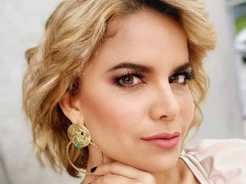 Adriana Lucía