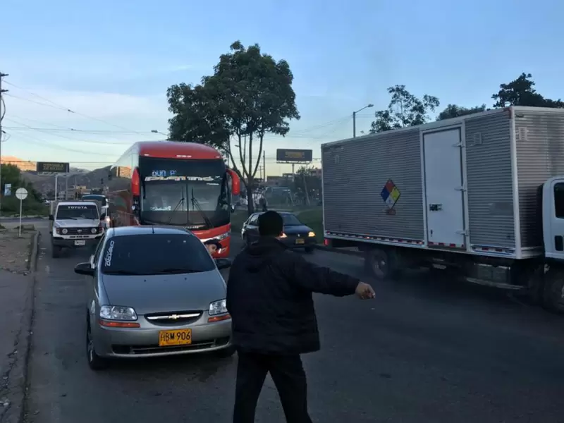 Vía Bogotá - Villavicencio