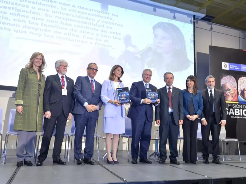 Misión de Sabios, entrega informe al gobierno nacional