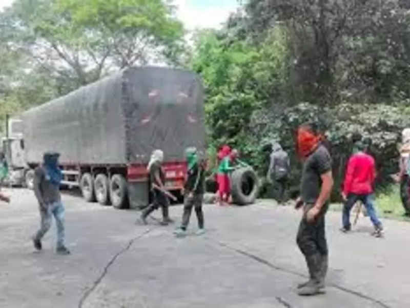 Bloqueada la vía Ocaña-Cúcuta