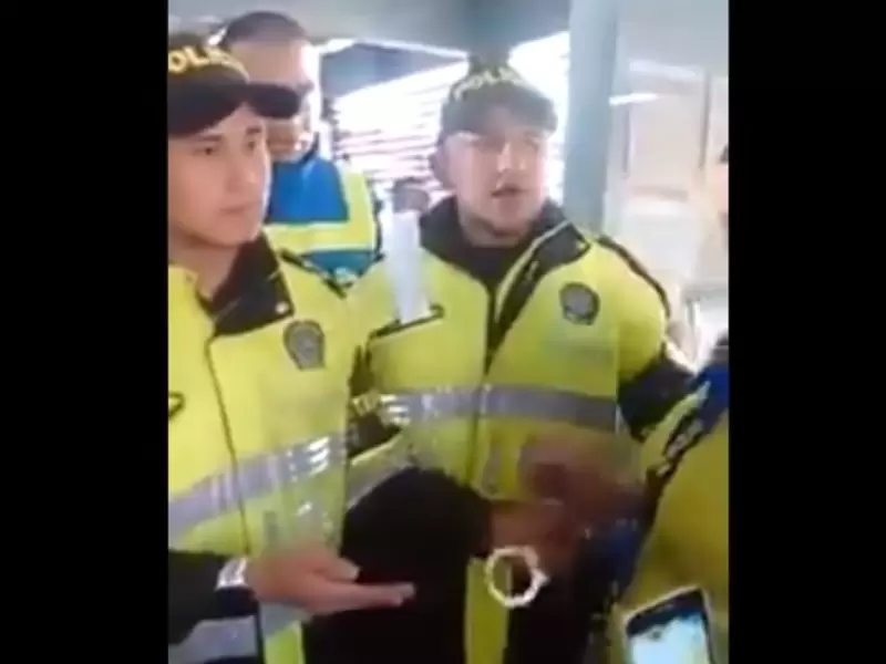 Captura a funcionaria de Transmilenio
