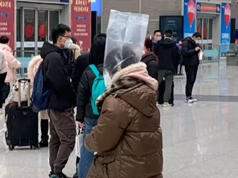 Improvisadas tácticas de los chinos para evitar el coronavirus