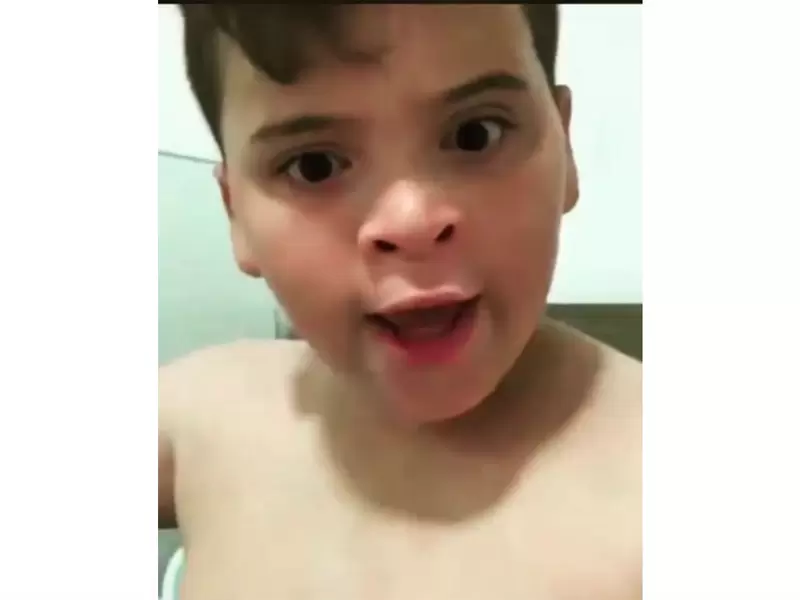 John Parada, niño de nunca fit siempre fat