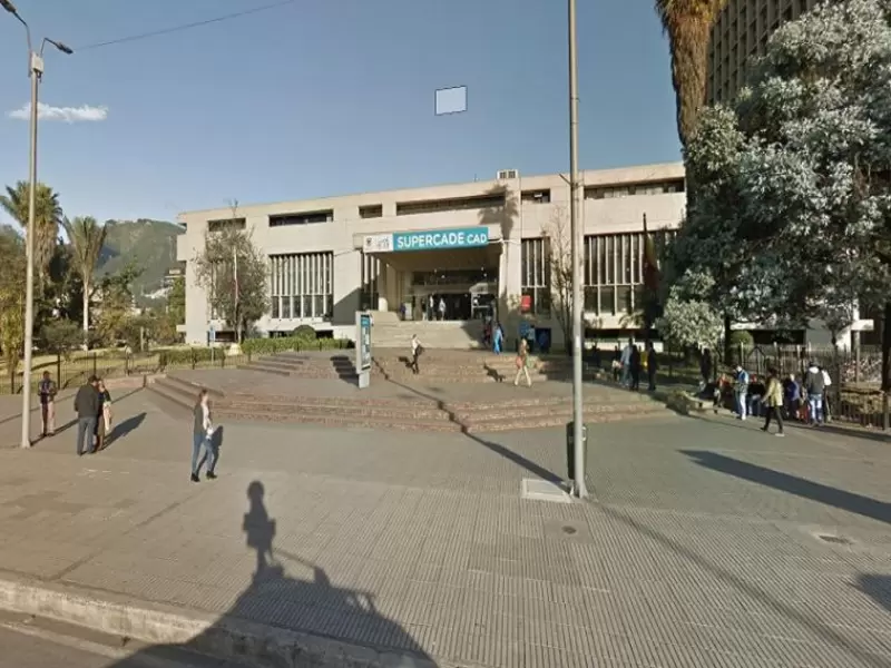 SuperCADE Avenida Carrera 30