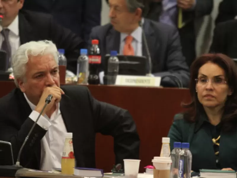 Viviane Morales y Carlos Alonso Lucio Viviane Morales y Carlos Alonso Lucio