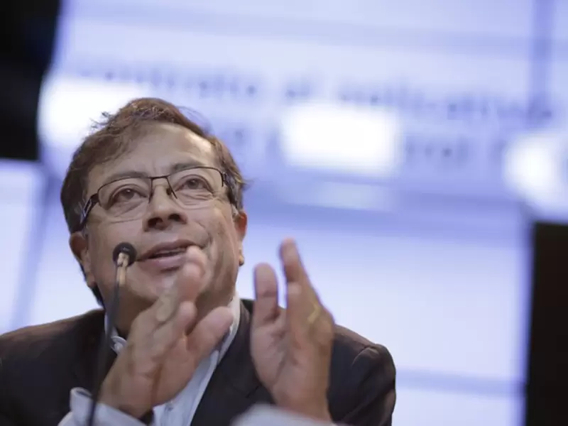 GUSTAVO PETRO GUSTAVO PETRO