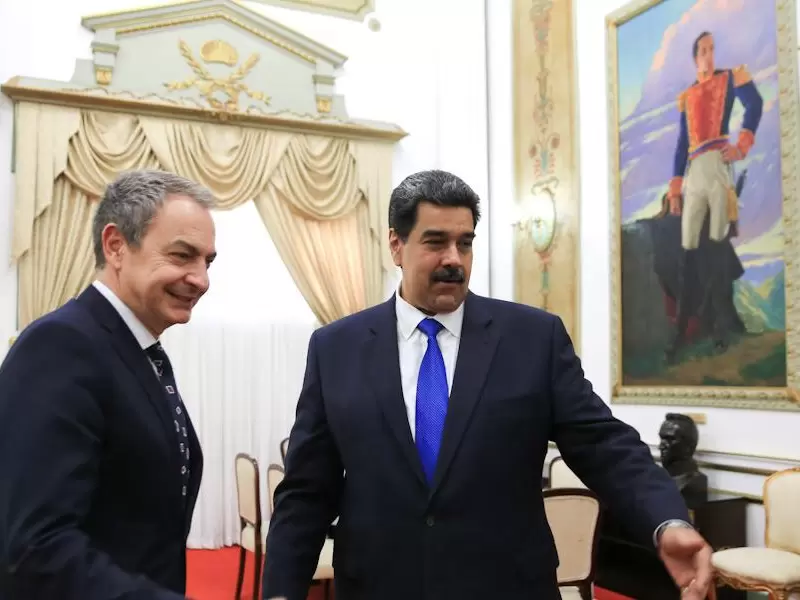 Maduro alabó la disposición de Rodríguez Zapatero de ayudar en la crisis política venezolana