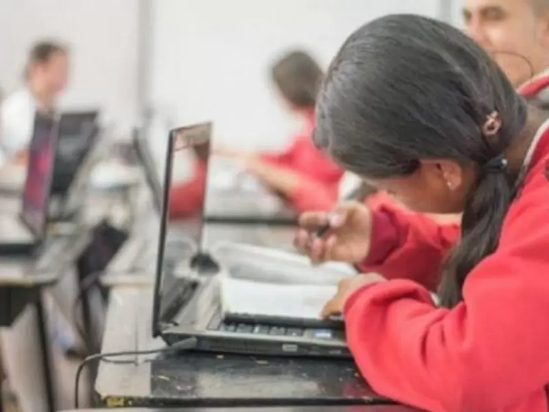 colegios en las instituciones educativas públicas del departamento ya se han matriculado más de 145 mil estudiantes