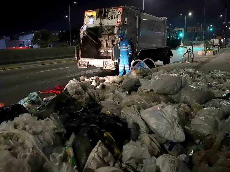 Héroes anónimos en la cuarentena: Los limpiadores