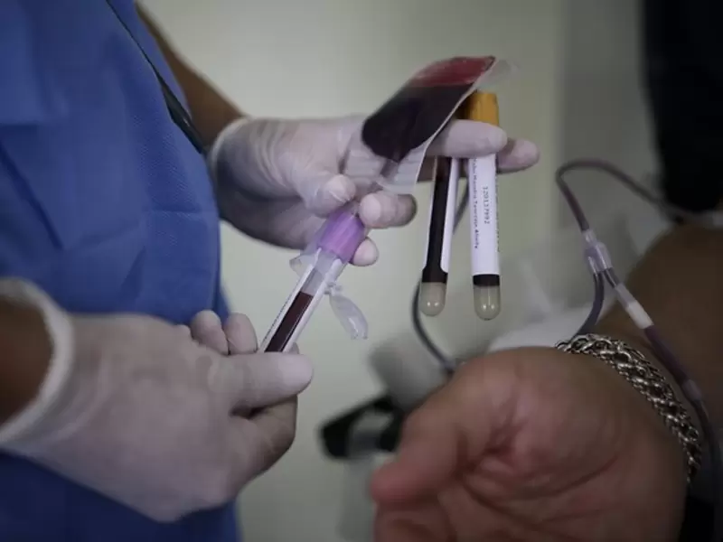 MÉDICOS MÉDICOS