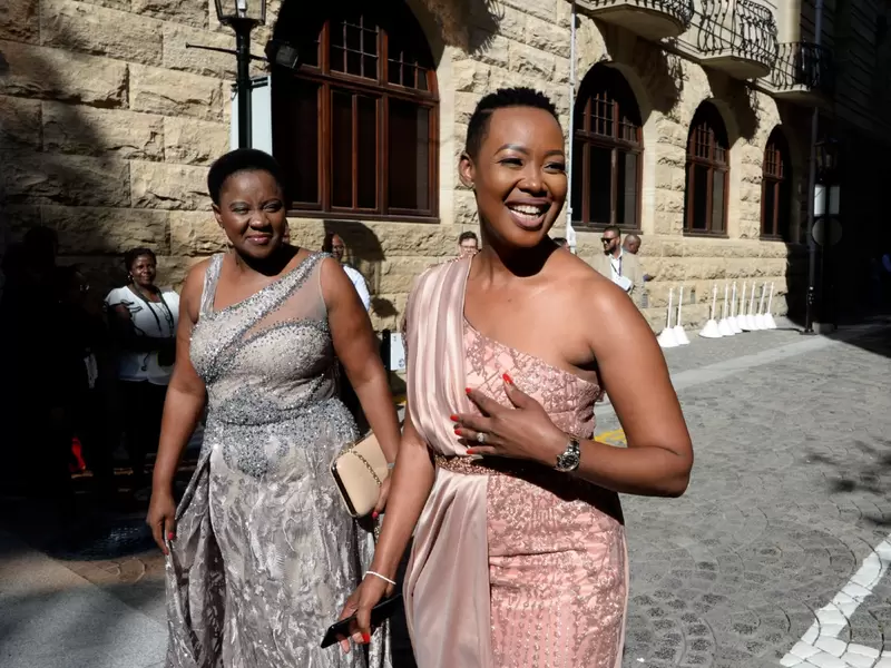 Stella Ndabeni Abrahams, ministra de Sudáfrica que violó cuarentena