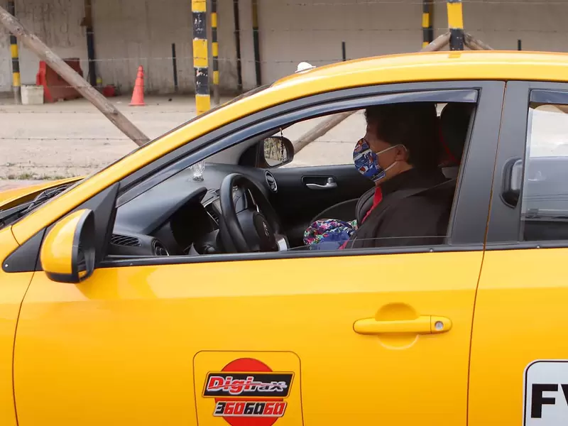 Héroes anónimos: Los taxistas