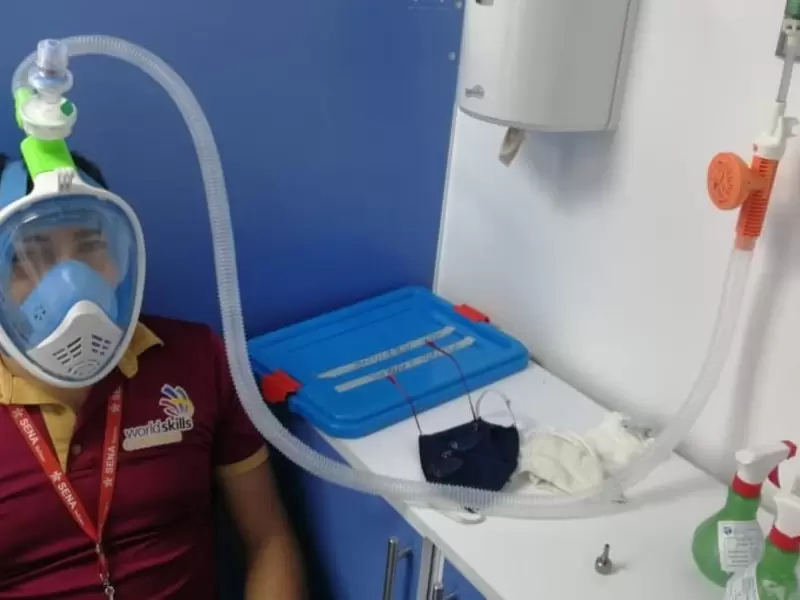 Se trata de una máscara de buceo full-face para ventilación no invasiva, la cual limita la presión de los pulmones