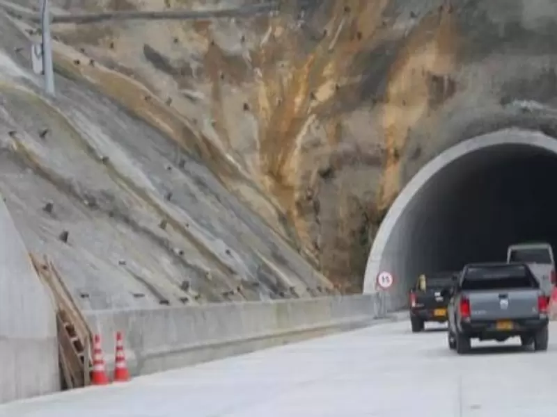 Túnel de La Línea